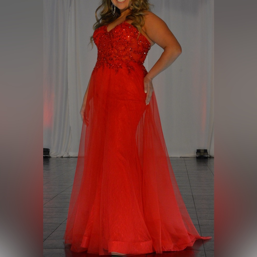 Eli Wilde Mon Cherie Gown